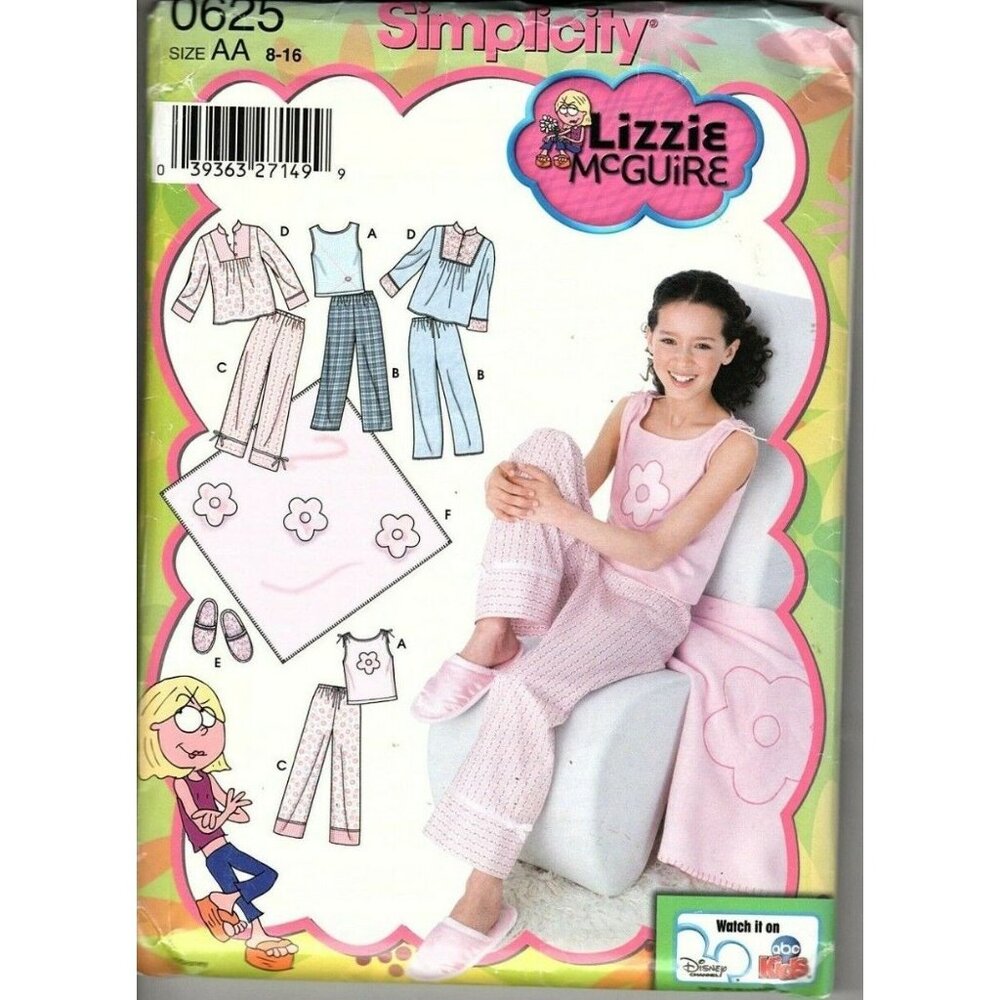 Simplicity 0625 Girls 8 to 16 Pajama Pants, Knit Top, Slippers Sewing Pattern